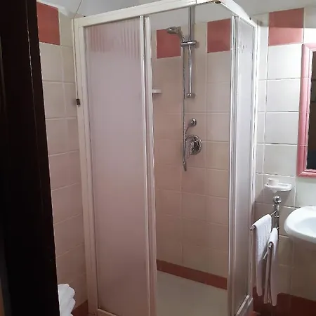 La Terrazza Sul Bosco Barolo