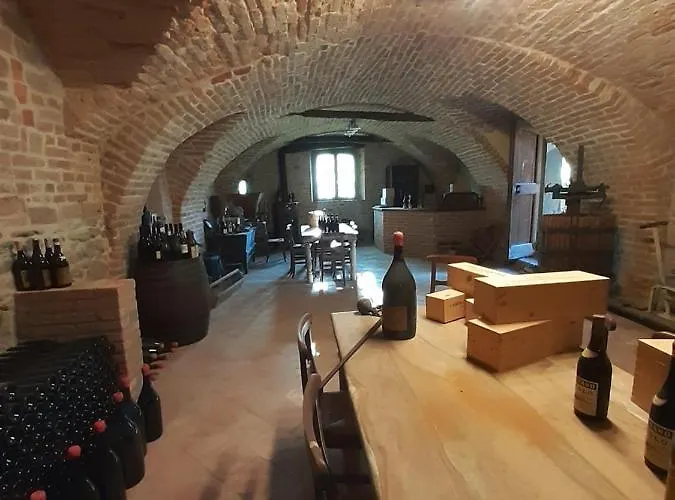 La Terrazza Sul Bosco * Barolo