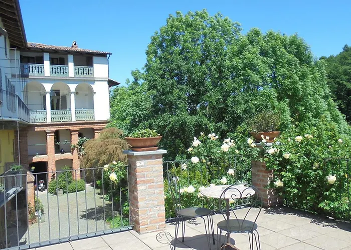 La Terrazza Sul Bosco Barolo