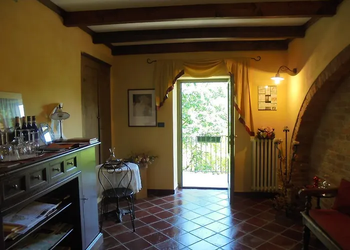 La Terrazza Sul Bosco * Barolo